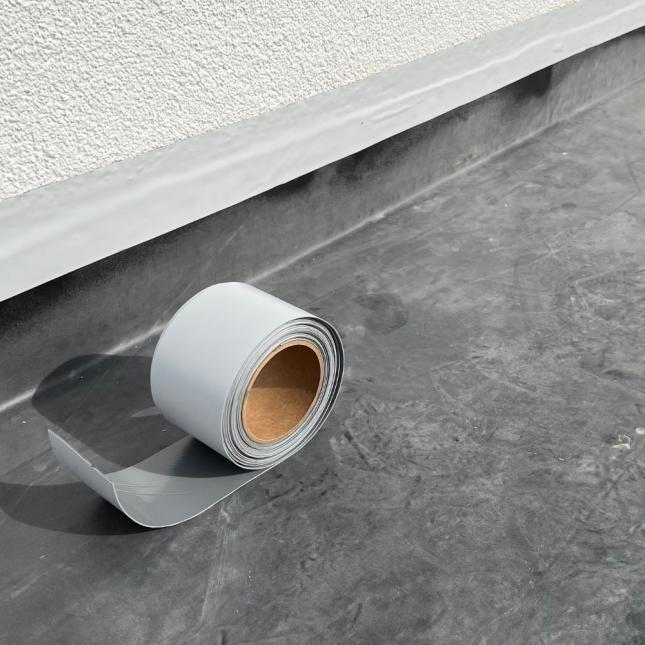 Dachreparaturband MicroSealant® PLUS (doppelte Klebstoffstärke) Dachreparaturband MicroSealant® PLUS (doppelte Klebstoffstärke)